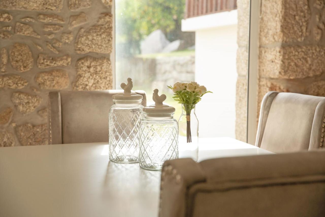 הוילה טראס דה בורו Casa Da Pontelha By Geres Casas מראה חיצוני תמונה