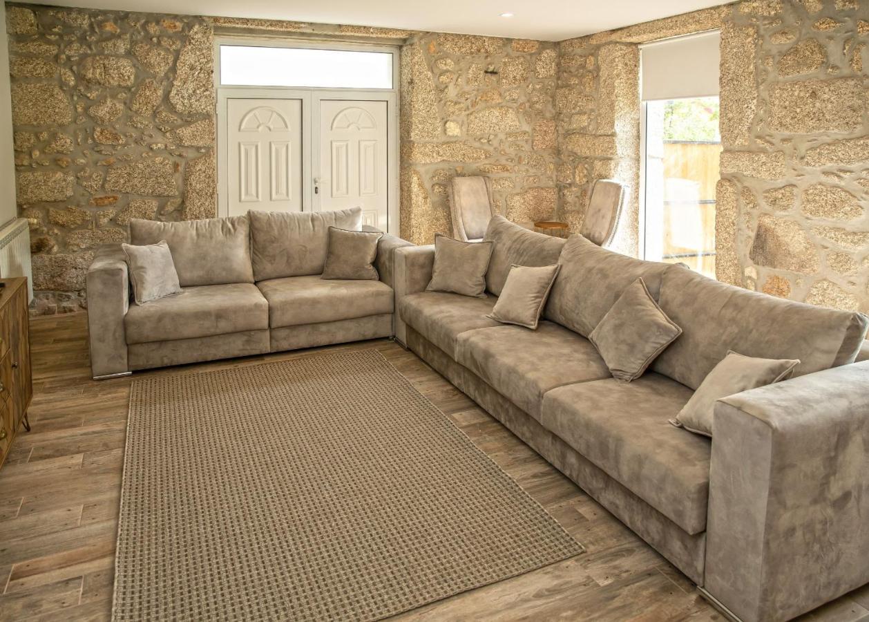 הוילה טראס דה בורו Casa Da Pontelha By Geres Casas מראה חיצוני תמונה