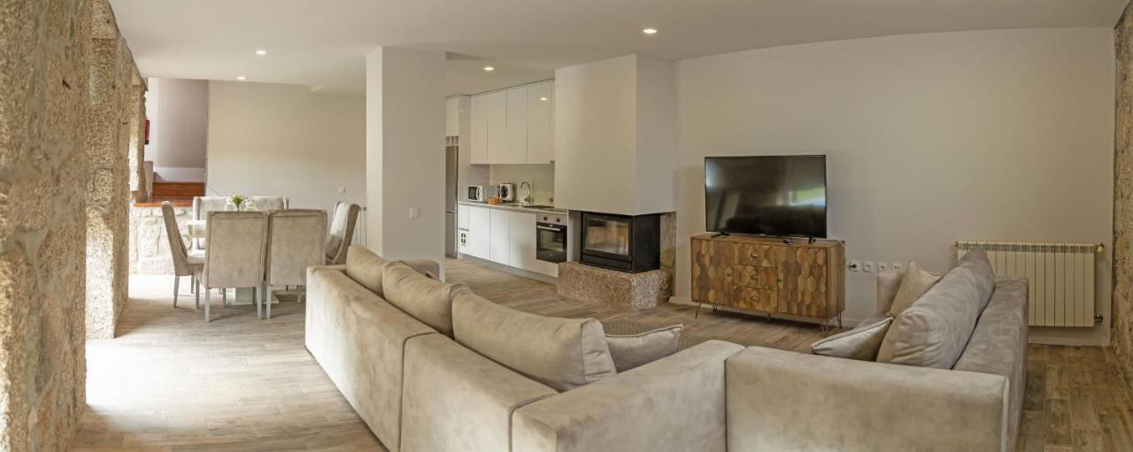 הוילה טראס דה בורו Casa Da Pontelha By Geres Casas מראה חיצוני תמונה