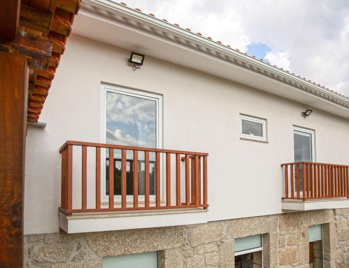 הוילה טראס דה בורו Casa Da Pontelha By Geres Casas מראה חיצוני תמונה