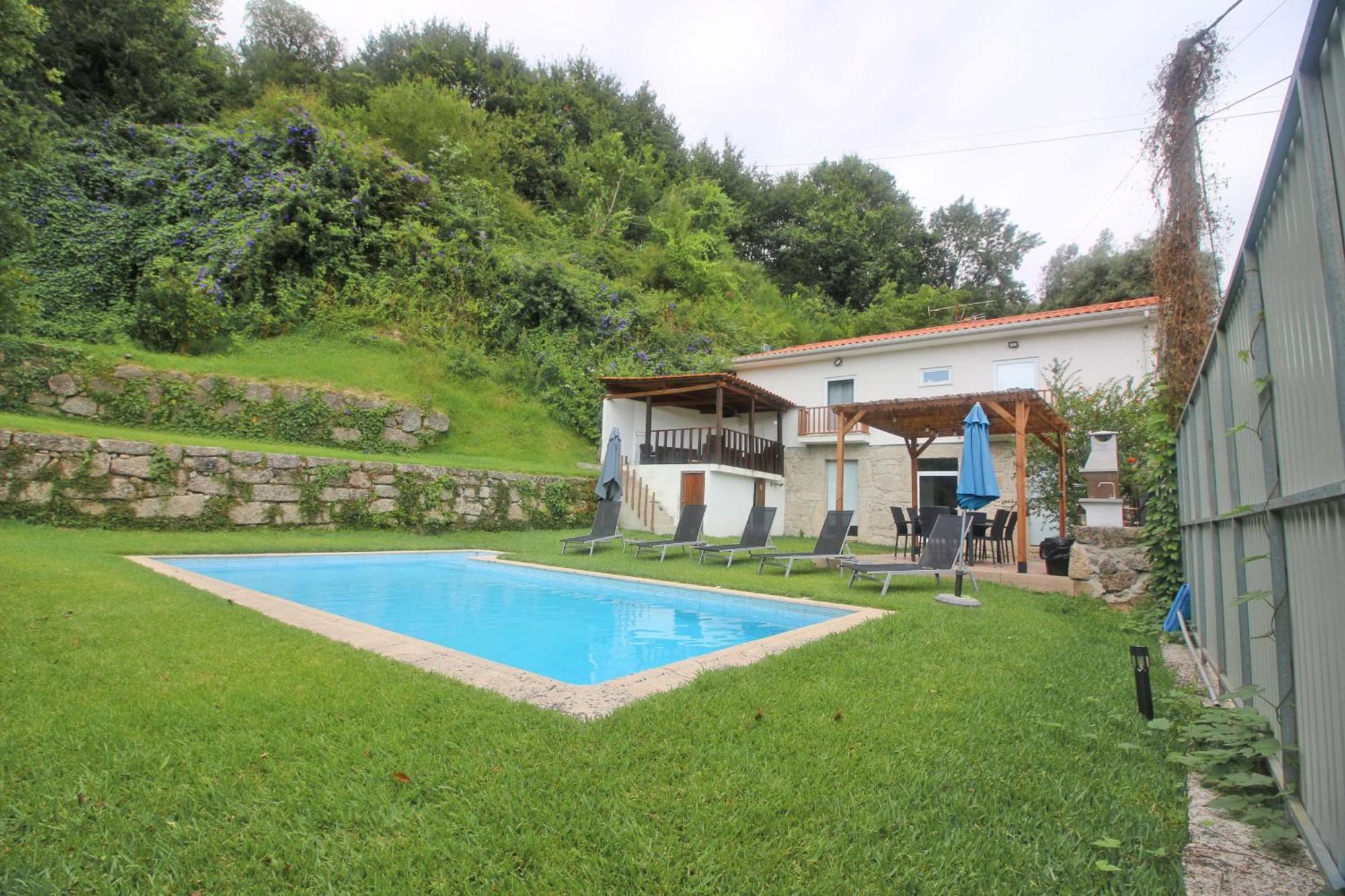 הוילה טראס דה בורו Casa Da Pontelha By Geres Casas מראה חיצוני תמונה
