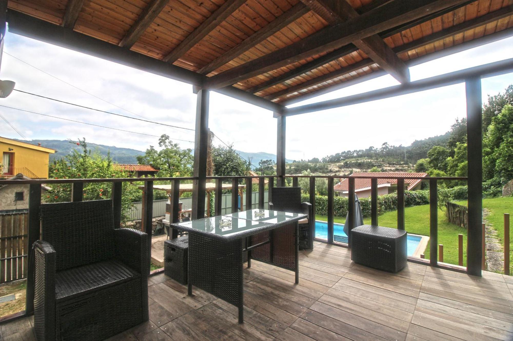 הוילה טראס דה בורו Casa Da Pontelha By Geres Casas מראה חיצוני תמונה